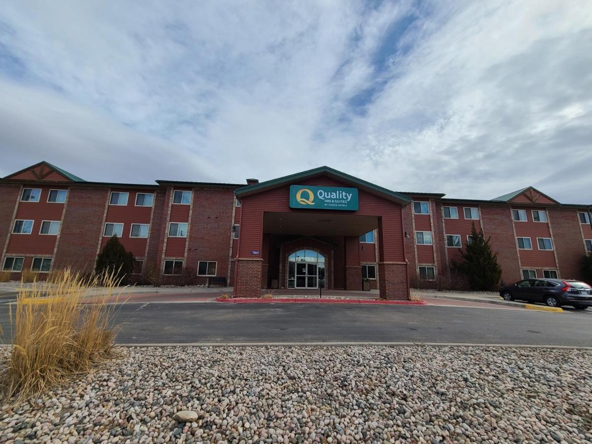 Quality Inn & Suites Wellington - Fort Collins Exterior photo