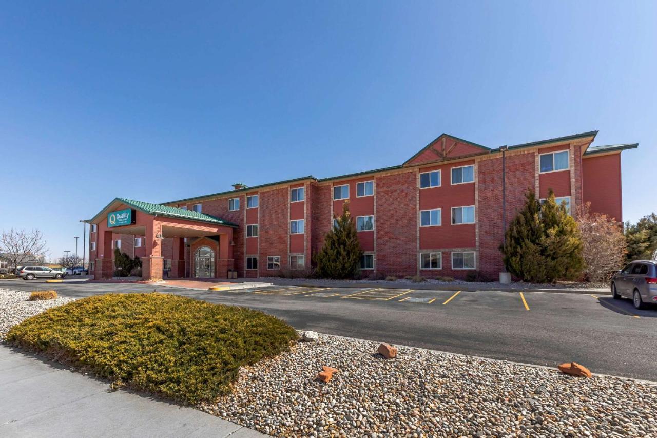 Quality Inn & Suites Wellington - Fort Collins Exterior photo