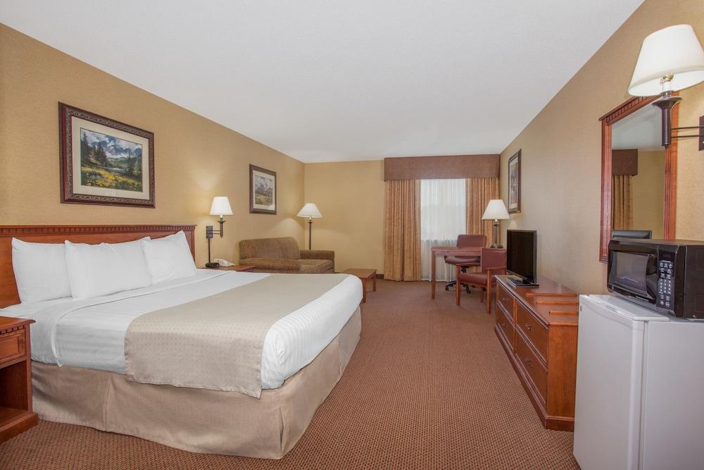 Quality Inn & Suites Wellington - Fort Collins Exterior photo